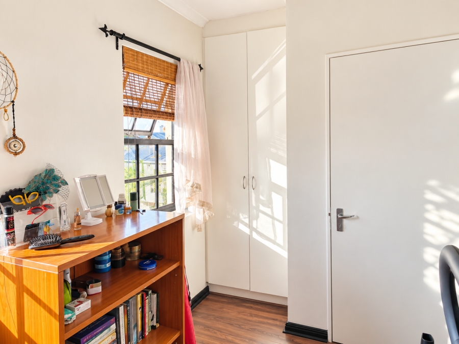 To Let 2 Bedroom Property for Rent in Observatory Western Cape